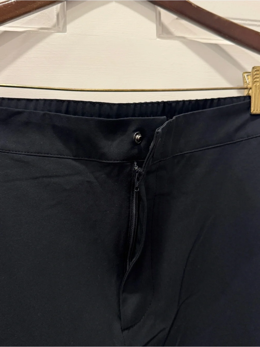 Banana Republic Navy Blue Performance Jogger Pants 38 Techwear Quiet Luxury Trav